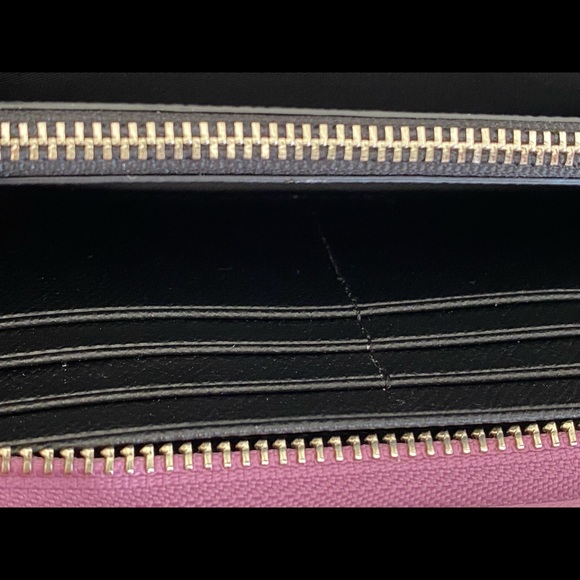 COACH GARY BASEMAN PURPLE ACCORDION WALLET - Picture 13 of 14